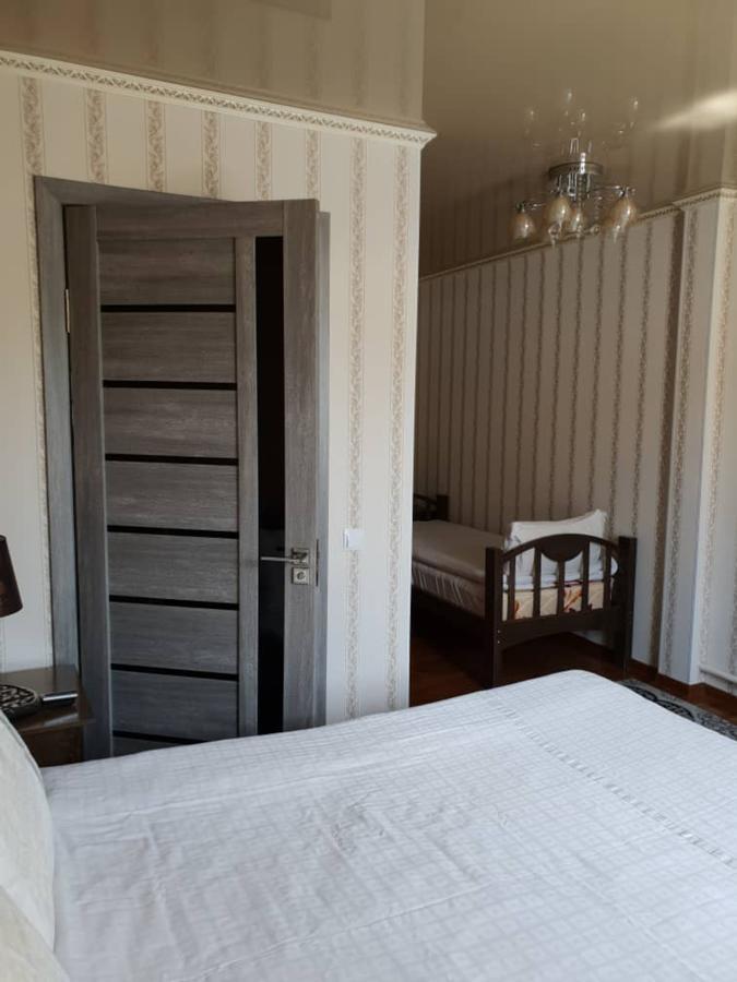 Datka Guest House Naryn Екстериор снимка