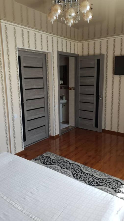 Datka Guest House Naryn Екстериор снимка